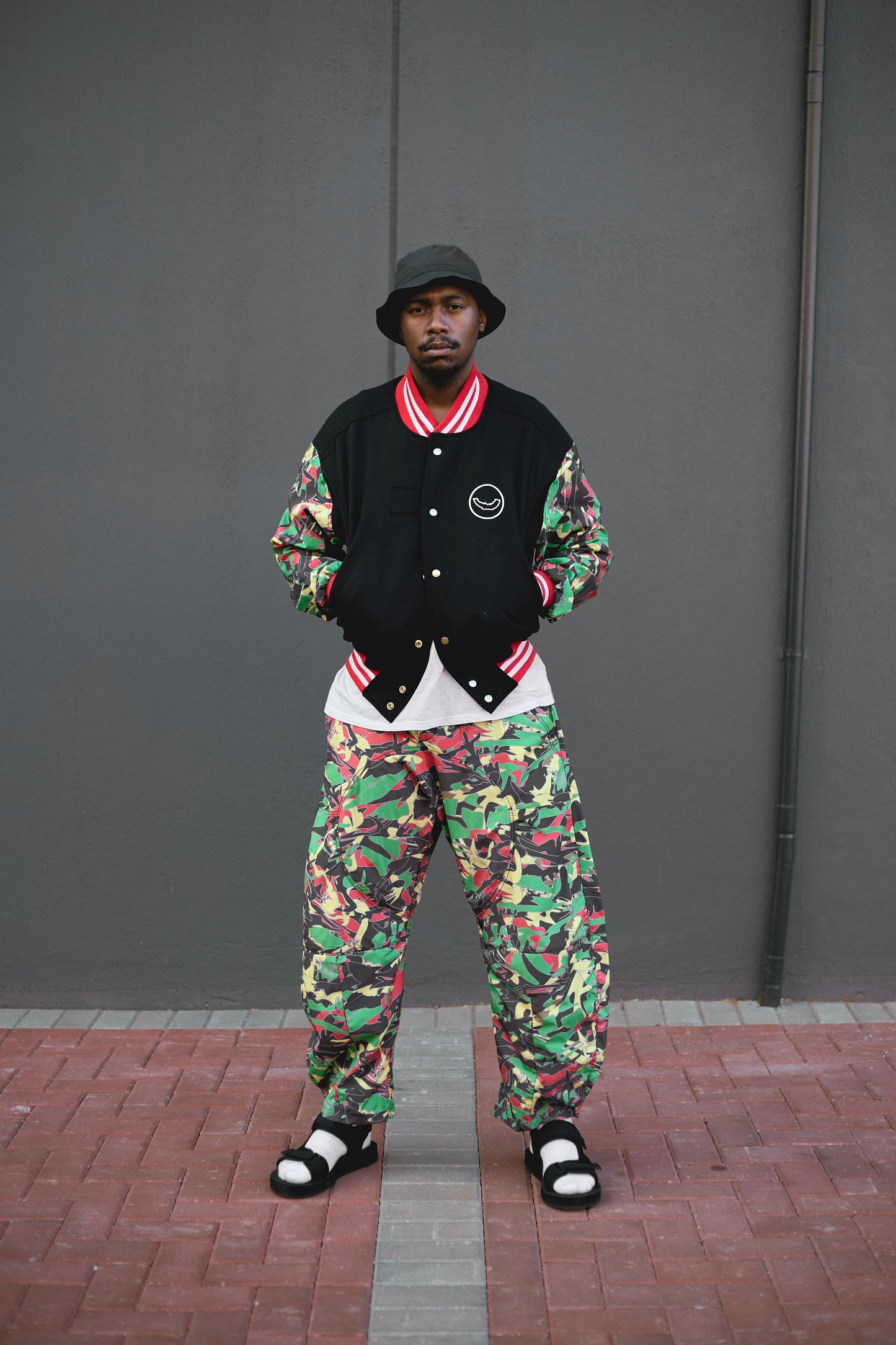 Watermelon Camo Carrot Pant